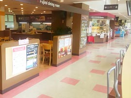 鮎沢SEフードコート4