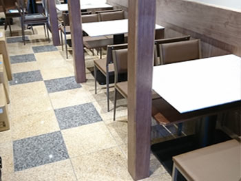 富士そば3店店内2