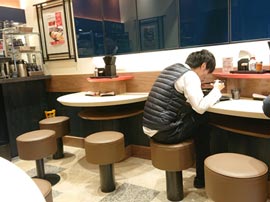 Fそば高田馬場店内2