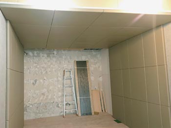 神楽坂SGゴルフ練習場店内1
